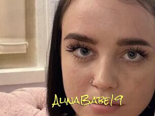 AlinaBabe19