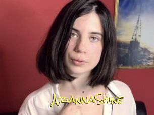 AriannaShine