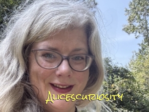 Alicescuriosity