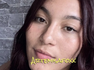 Artemisafoxx