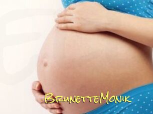 BrunetteMonik