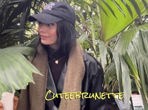 Cuteebrunette