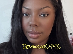 demixoxo6996 Elles Mouillent