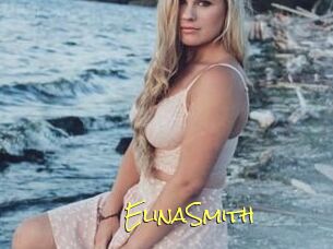 Elina_Smith