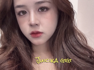 Juicika_gigi