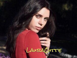 Laura_Cuttie
