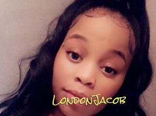 LondonJacob Elles Mouillent