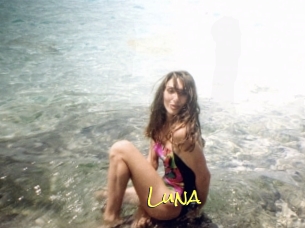 Luna_Taylor