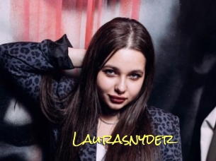 Laurasnyder