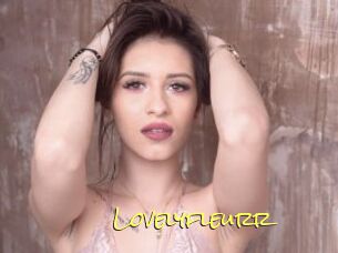 Lovelyfleurr