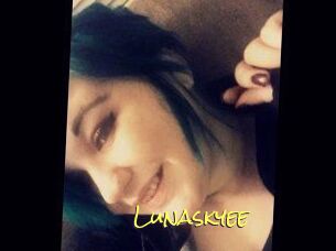 Lunaskyee