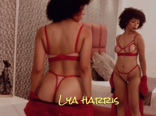 lya_harris Elles Mouillent