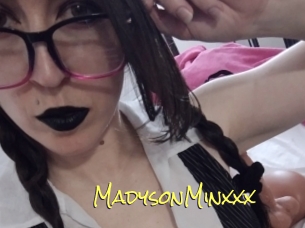 MadysonMinxxx Elles Mouillent