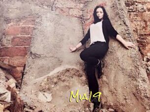 Mia19
