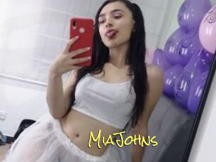 MiaJohns