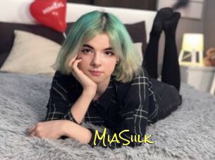 MiaSiilk