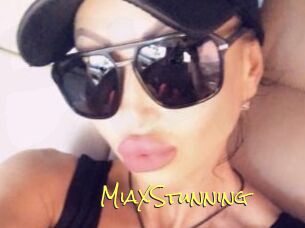MiaXStunning