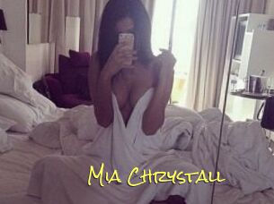 Mia_Chrystall