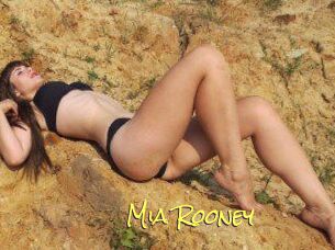 Mia_Rooney
