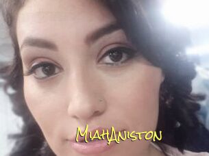 MiahAniston