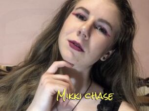 Mikki_chase