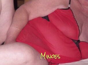 Minoes
