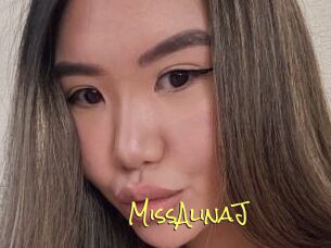 MissAlinaJ