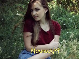 Monikka19