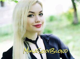 MusaSexyBlond