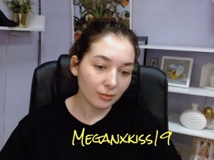 Meganxkiss19