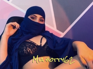Mia_hotty62