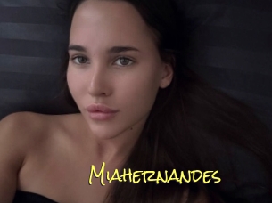 Miahernandes