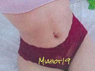 Miahot19