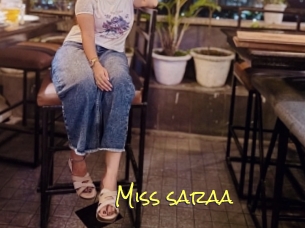 miss_saraa Elles Mouillent