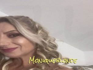 Moniqueblonde