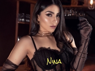 nina Elles Mouillent