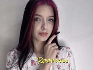Roxymaxx