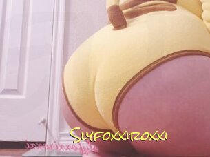 Slyfoxxiroxxi