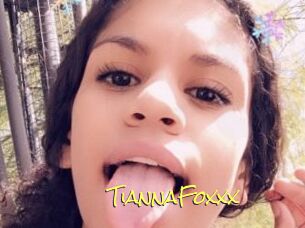 TiannaFoxxx