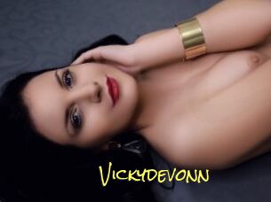 Vickydevonn
